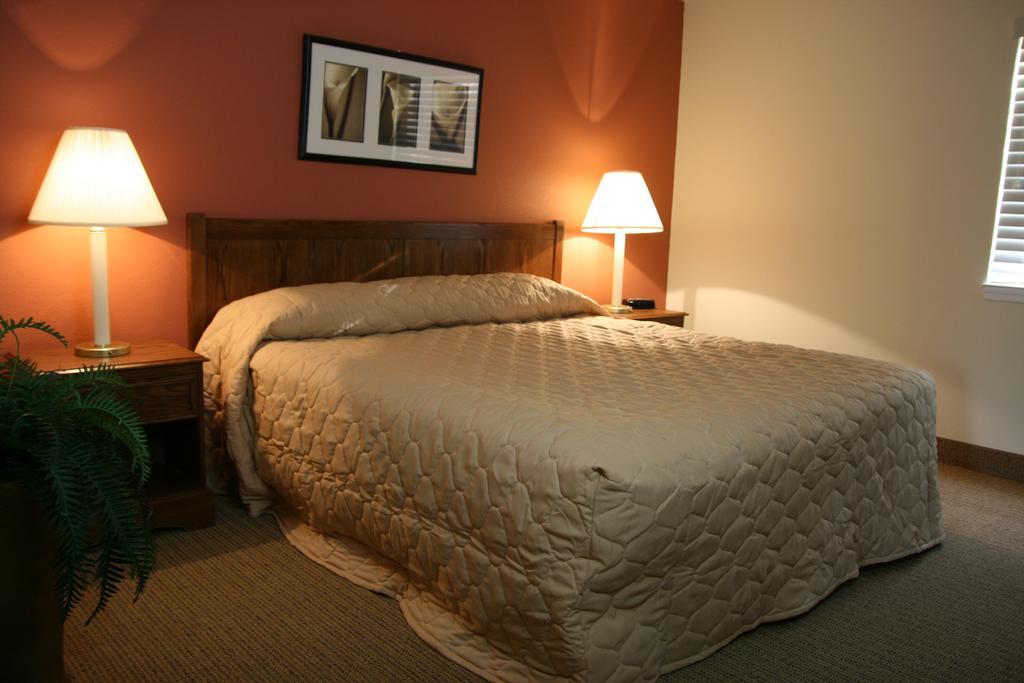 Affordable Suites Of America Fredericksburg Extérieur photo