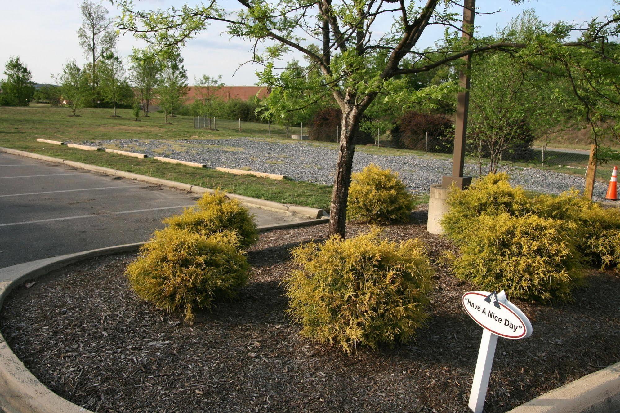 Affordable Suites Of America Fredericksburg Extérieur photo